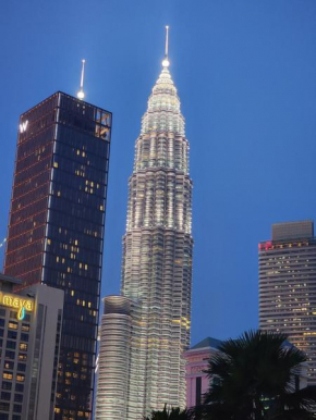 4R2B crest residences walk to klcc jln alor train 2station to bukitbintang water machine